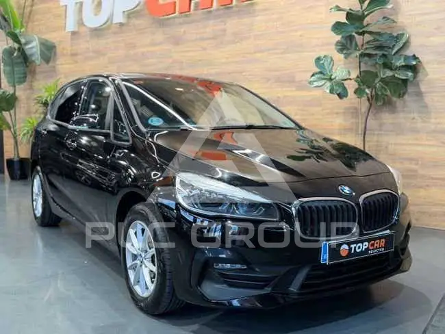2021 BMW 216