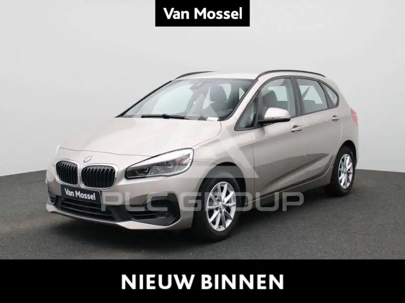 2021 BMW 216