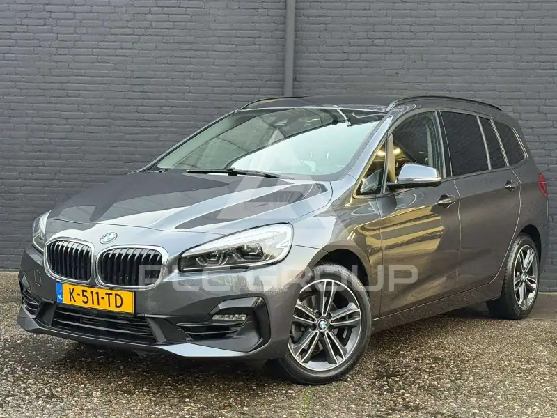 2021 BMW 216