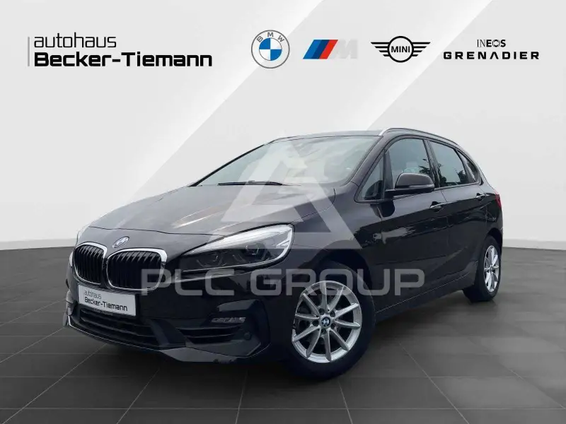 2021 BMW 216