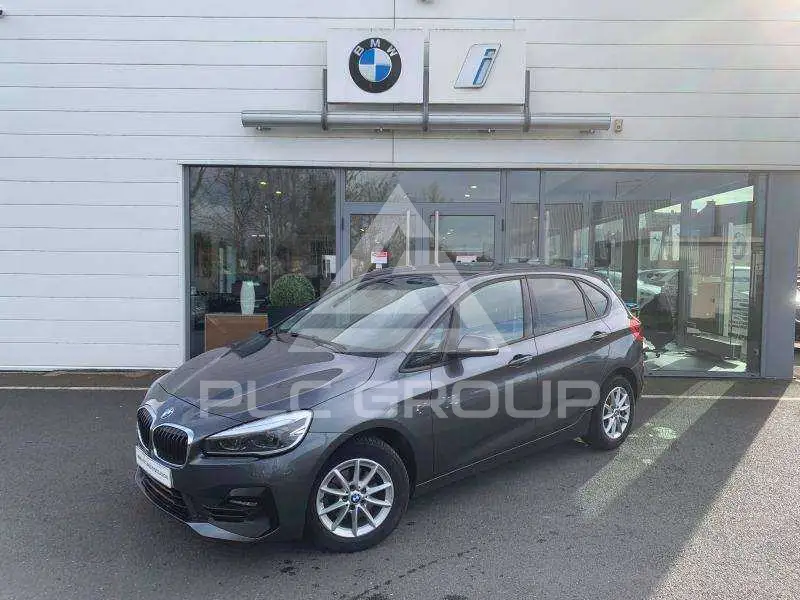 2021 BMW 216