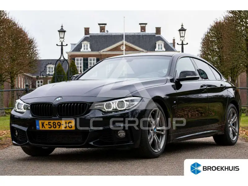 2021 BMW 418