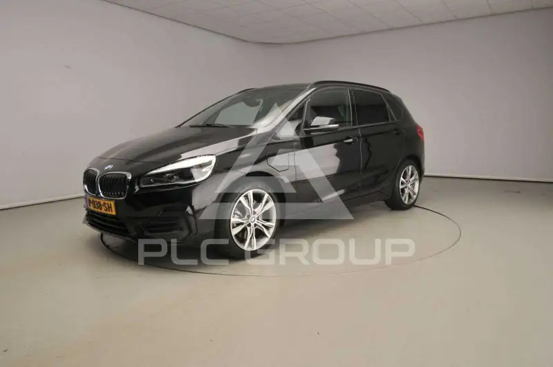 2021 BMW 225