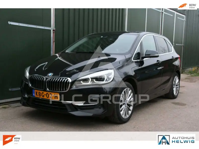 2021 BMW 225