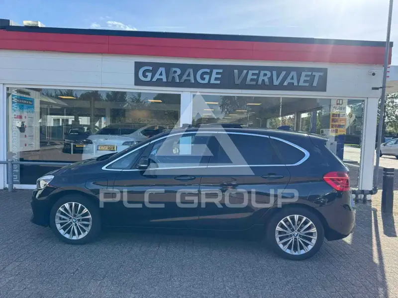 2021 BMW 225