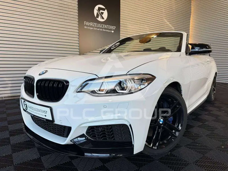 2021 BMW 240M