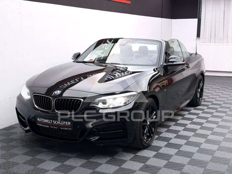 2021 BMW 240M