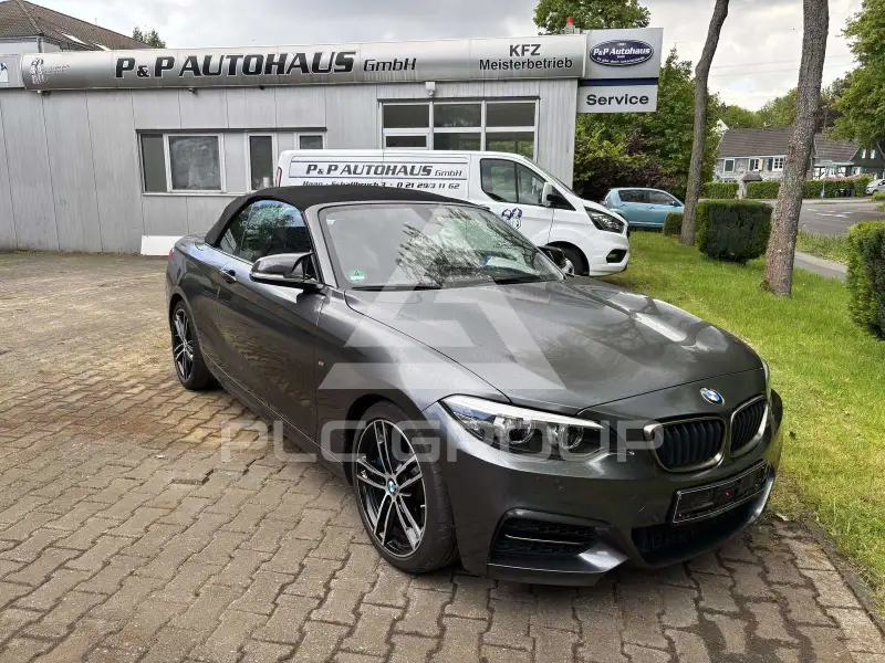 2021 BMW 240M