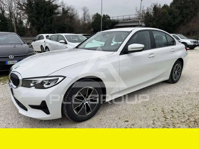 2021 BMW 316