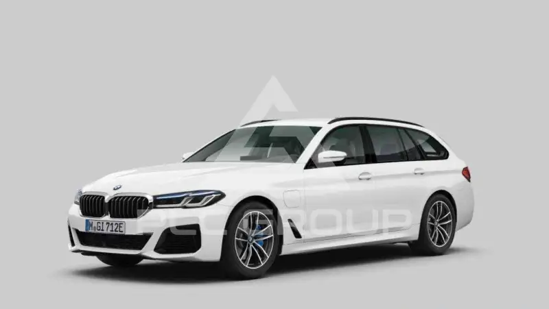 2021 BMW 530