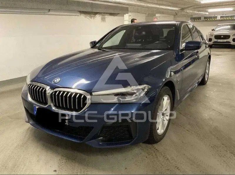 2021 BMW 530