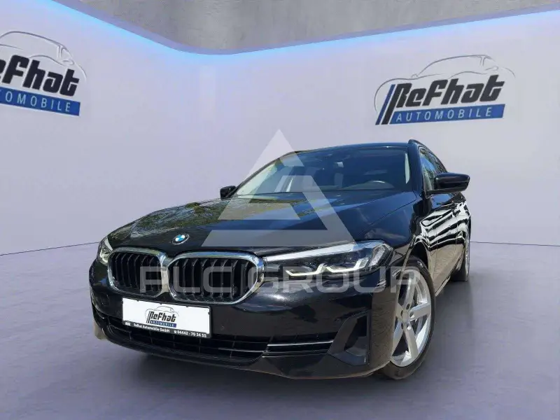 2021 BMW 530
