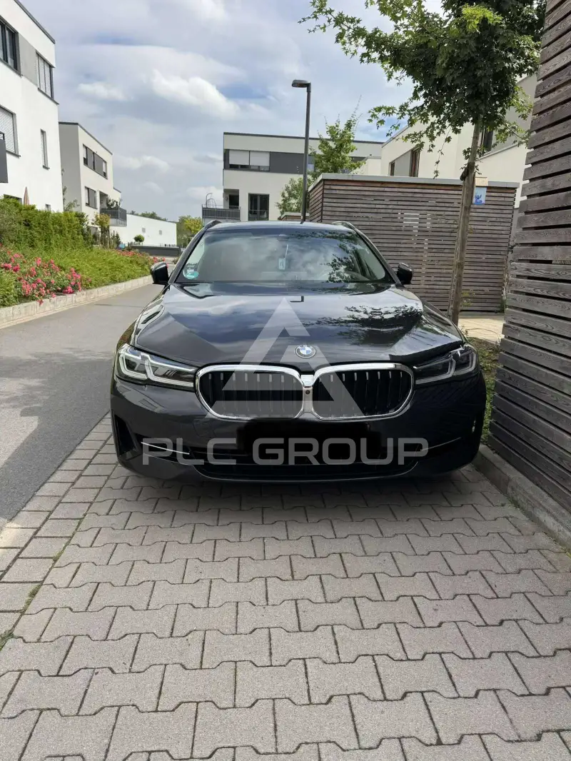2021 BMW 530