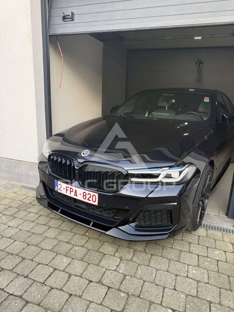 2021 BMW 530