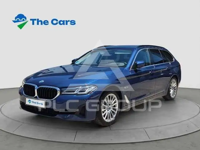 2021 BMW 530