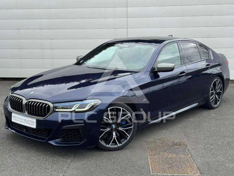 2021 BMW 530