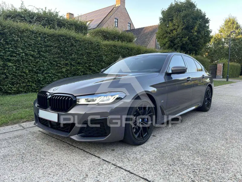 2021 BMW 530