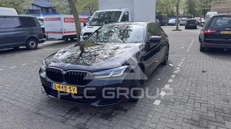 2021 BMW 530
