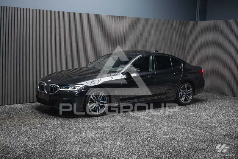 2021 BMW 530