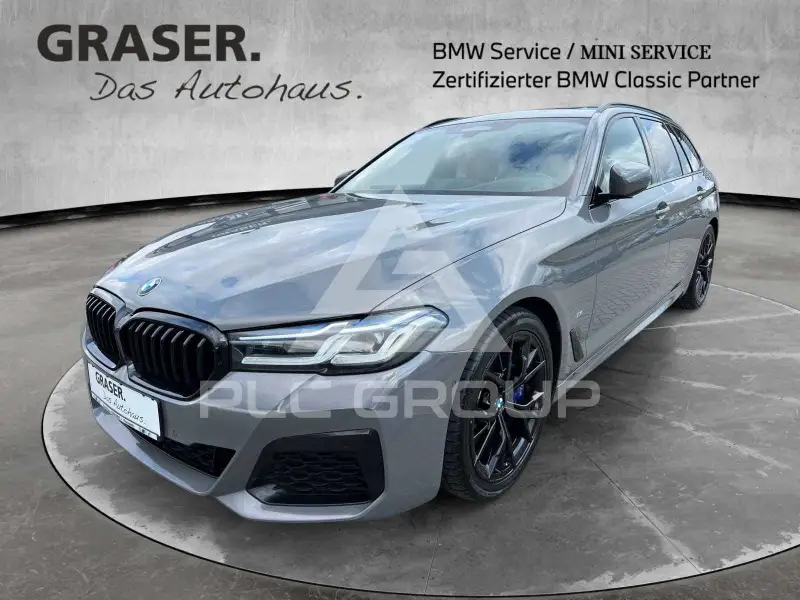 2021 BMW 530