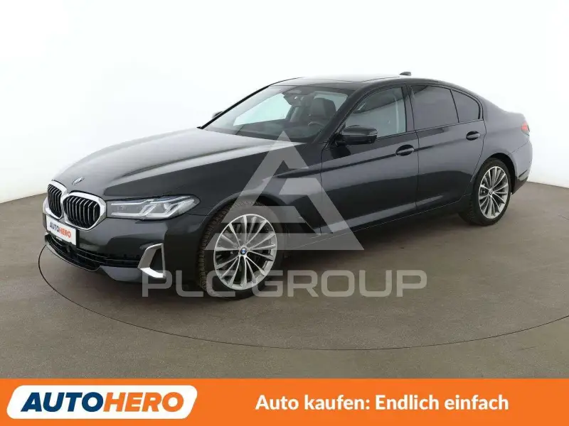 2021 BMW 530