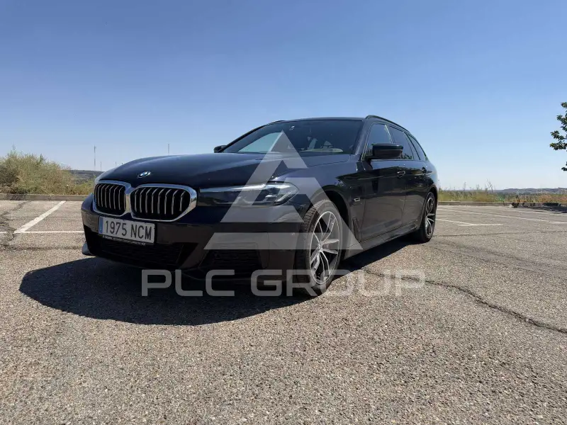 2021 BMW 530