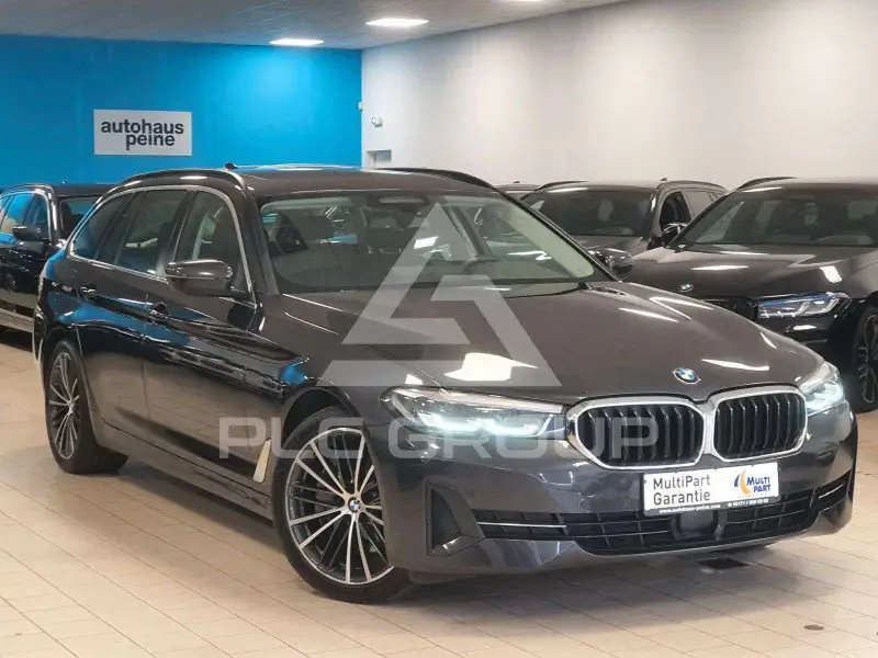 2021 BMW 530