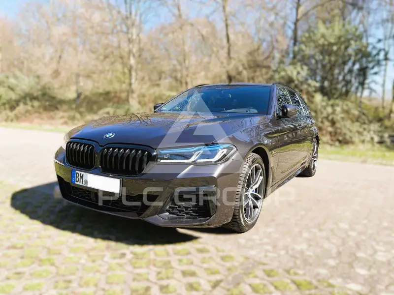 2021 BMW 530