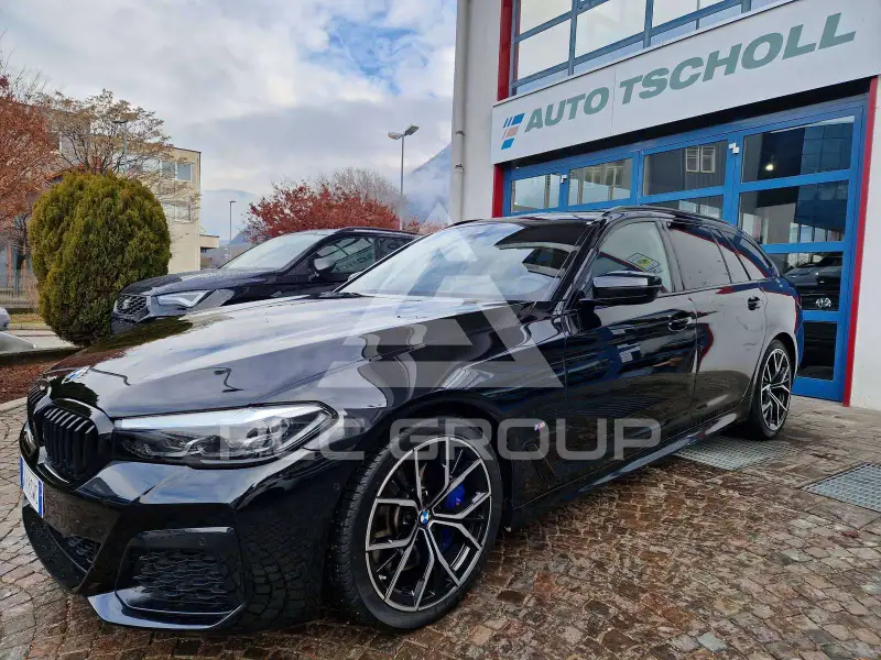 2021 BMW 530