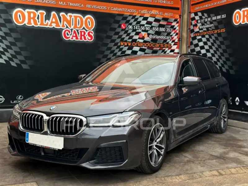 2021 BMW 530