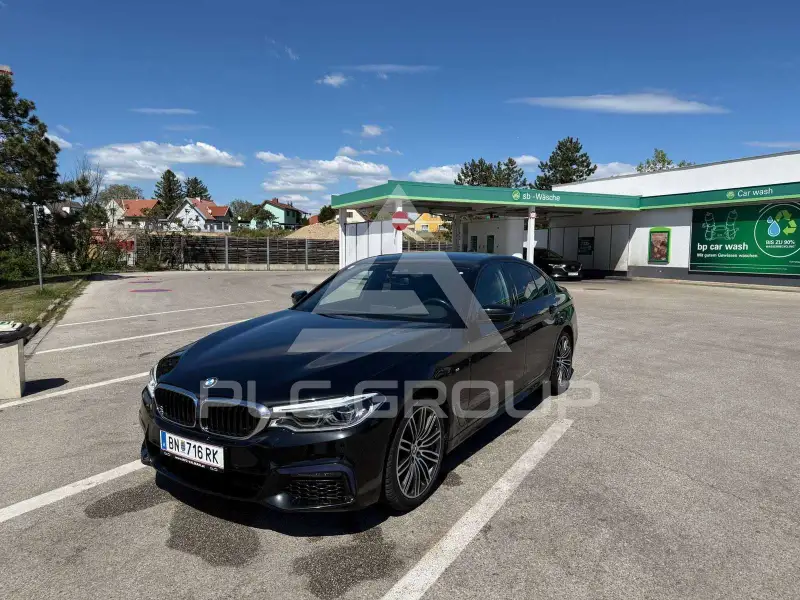 2021 BMW 530