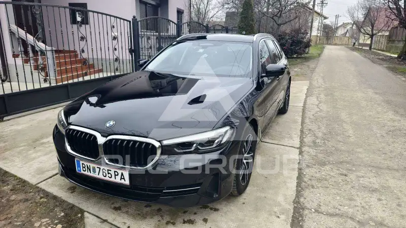 2021 BMW 530