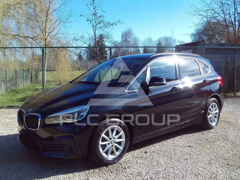 2021 BMW 218