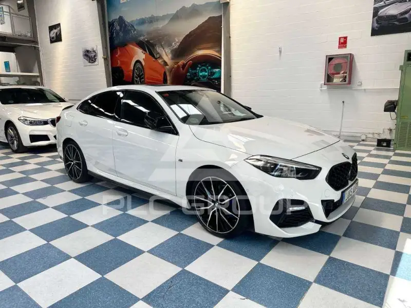 2021 BMW 218