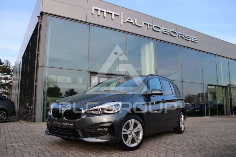 2021 BMW 218