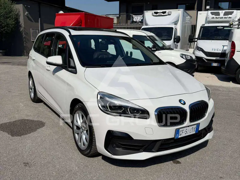 2021 BMW 218