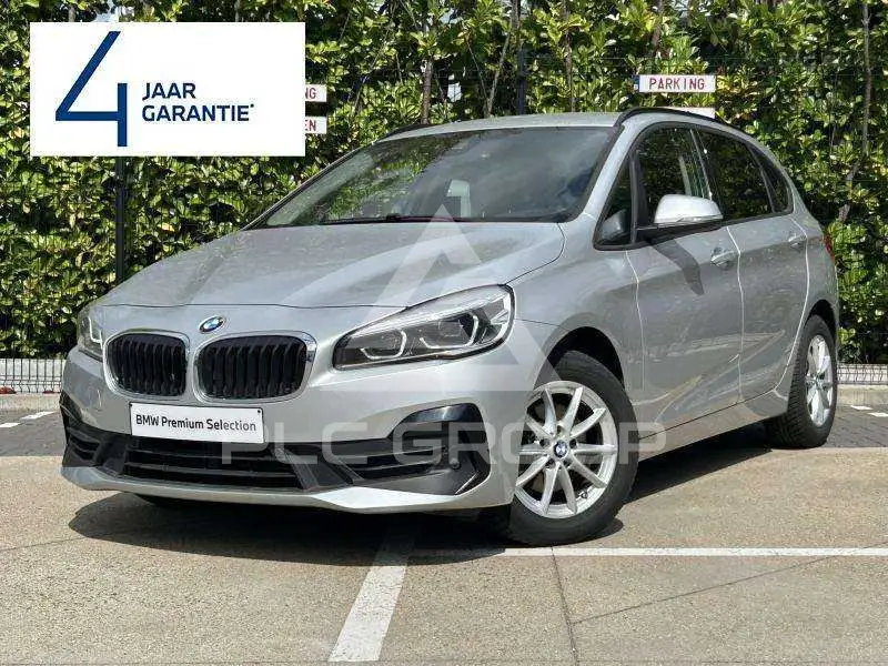 2021 BMW 218