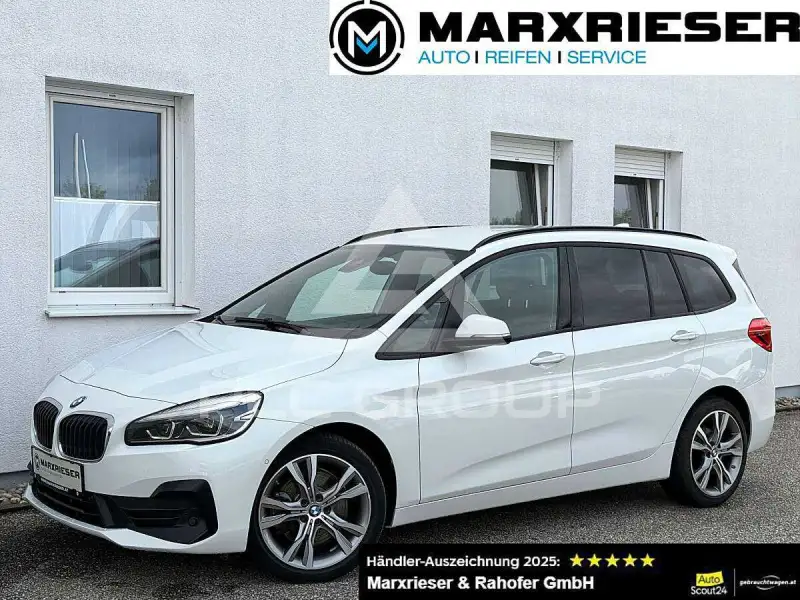2021 BMW 218