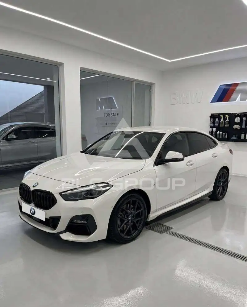 2021 BMW 218