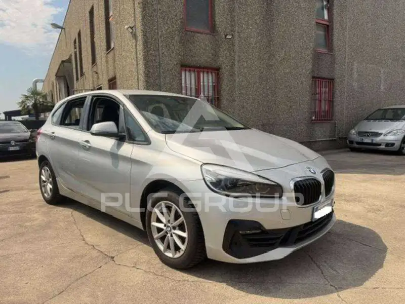 2021 BMW 218