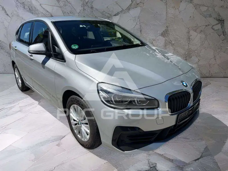 2021 BMW 218