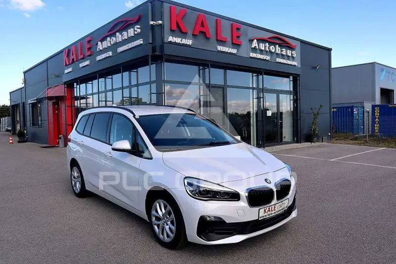 2021 BMW 218