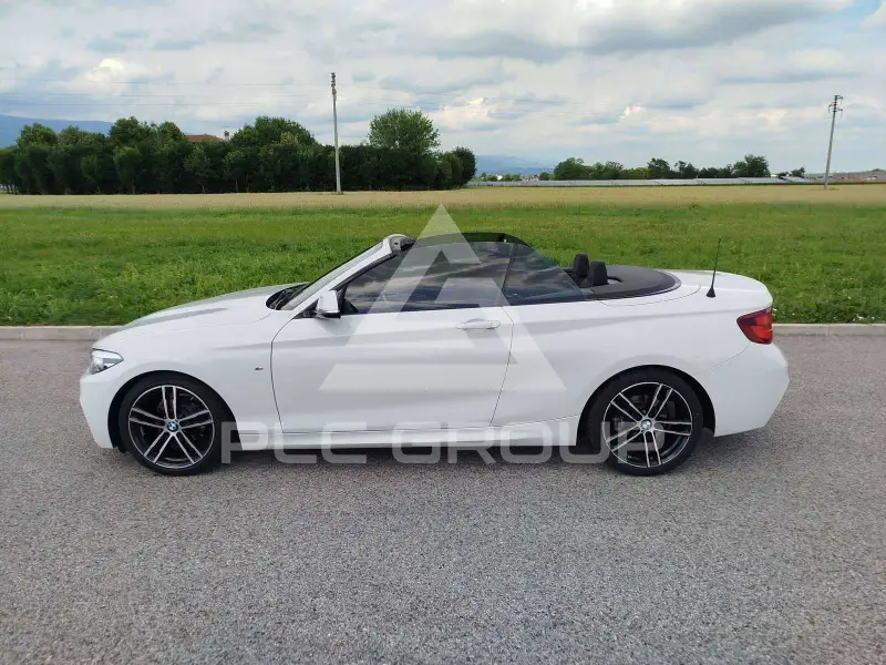 2021 BMW 218