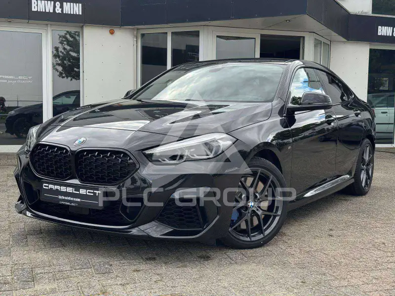 2021 BMW 235