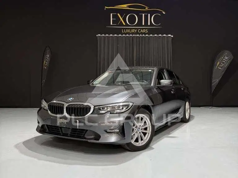 2021 BMW 320