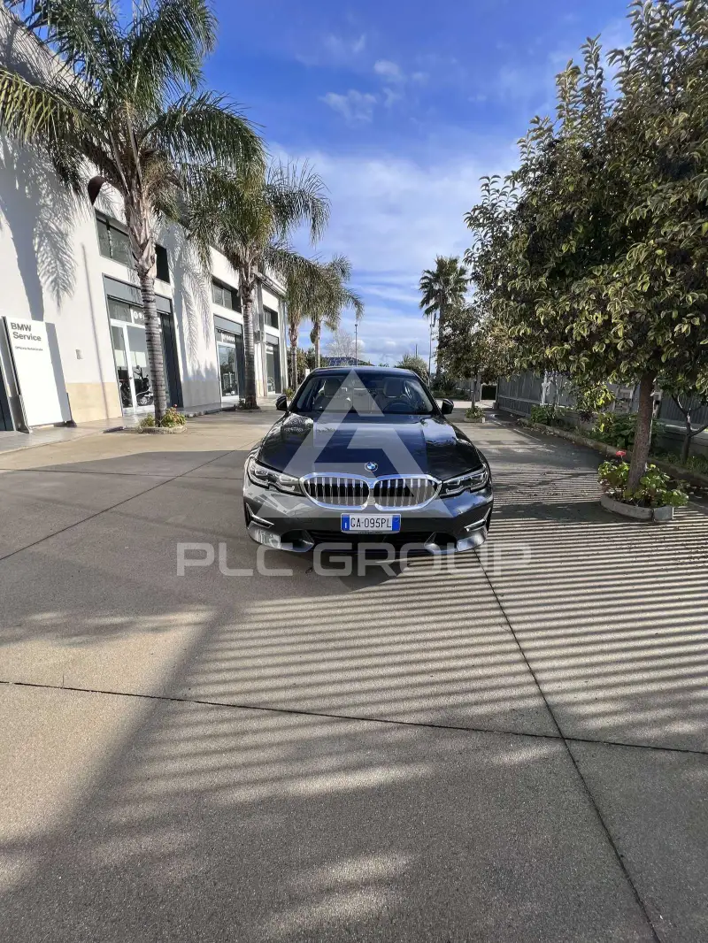 2020 BMW 320
