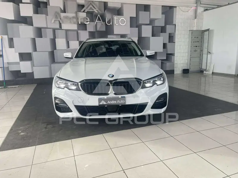 2021 BMW 320