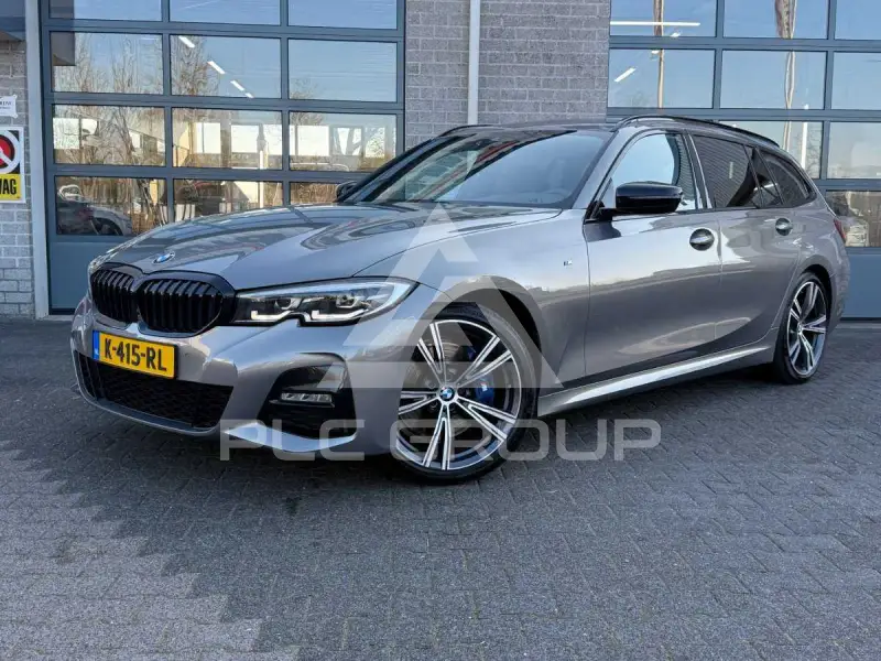 2021 BMW 320
