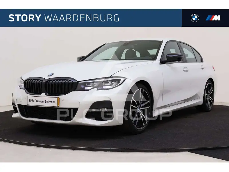 2021 BMW 320