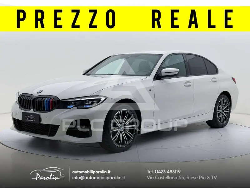 2021 BMW 320